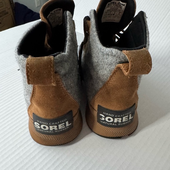Sorel Women’s Out N About Boots Size 6 - Picture 2 of 6